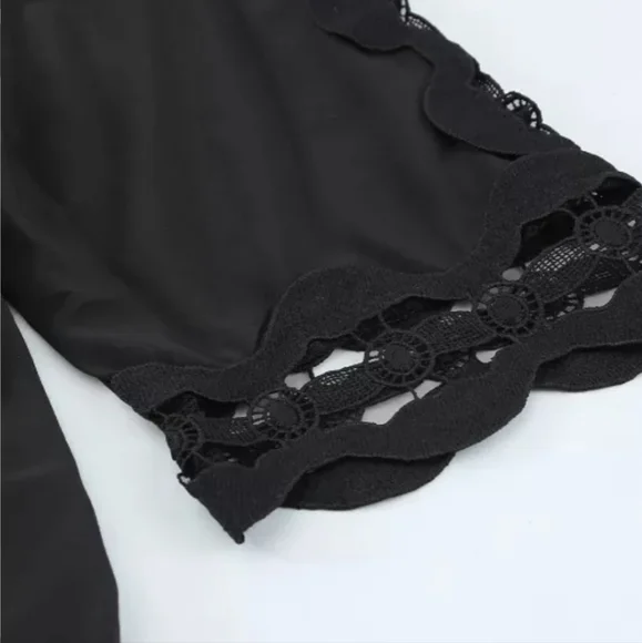 Final price Last one New Crochet trim hollow-out top - Picture 8 of 11